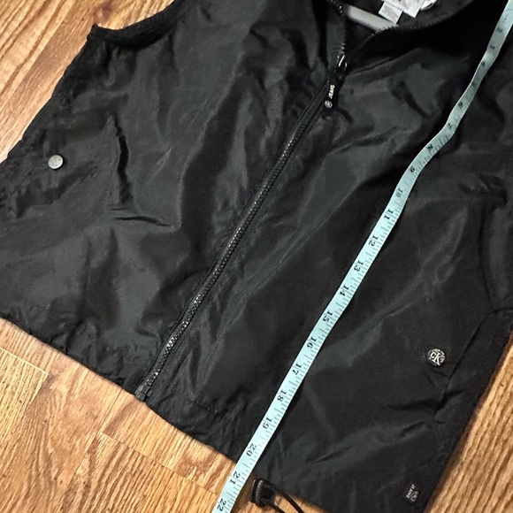 Calvin Klein Vest Size Medium - Picture 10 of 12
